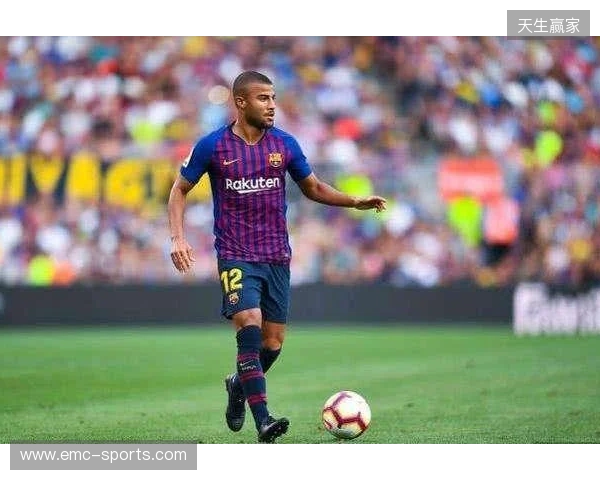 前教练:拉菲尼亚在攻防两端都能做贡献,他比登贝莱更全面